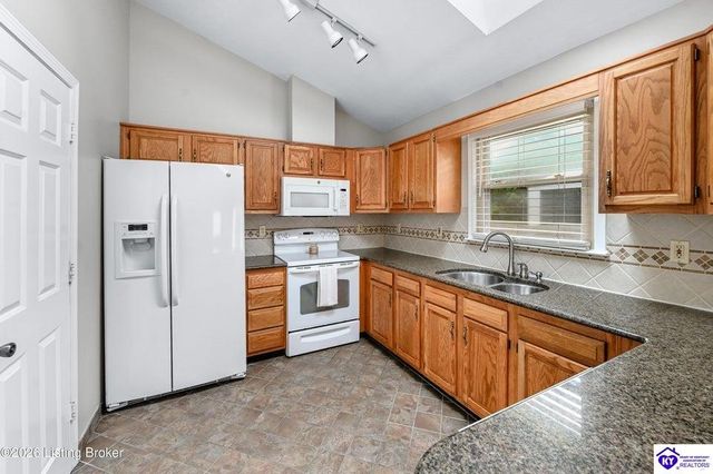 199 Lickskillet Drive, Shepherdsville, KY 40165
