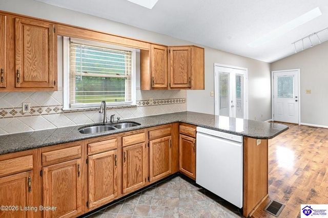 199 Lickskillet Drive, Shepherdsville, KY 40165