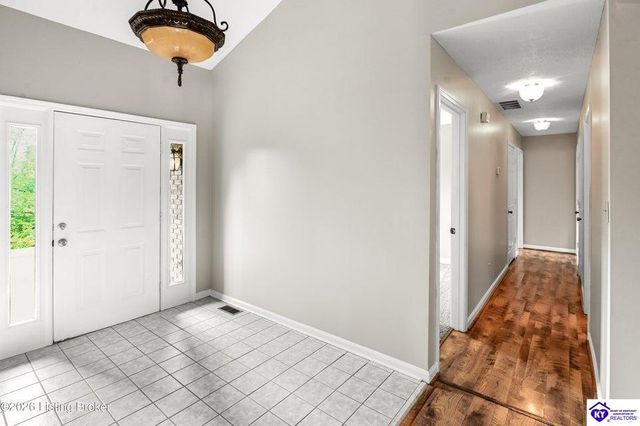 199 Lickskillet Drive, Shepherdsville, KY 40165
