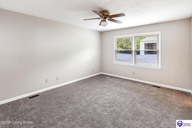 199 Lickskillet Drive, Shepherdsville, KY 40165