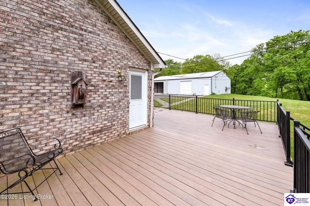 199 Lickskillet Drive, Shepherdsville, KY 40165