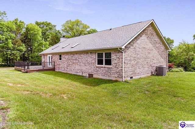199 Lickskillet Drive, Shepherdsville, KY 40165
