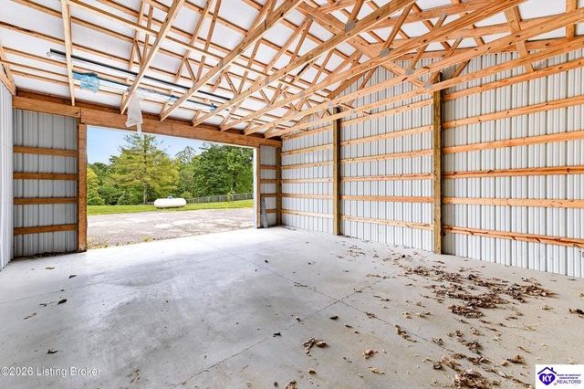 199 Lickskillet Drive, Shepherdsville, KY 40165
