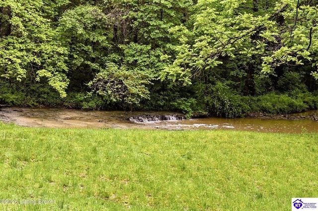 199 Lickskillet Drive, Shepherdsville, KY 40165