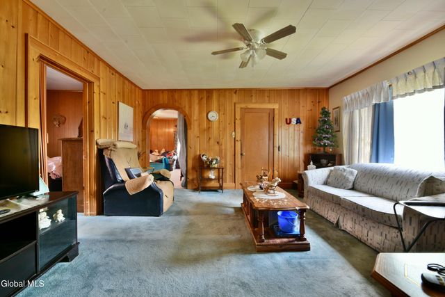 103 Broad Street, Gloversville, NY 12078