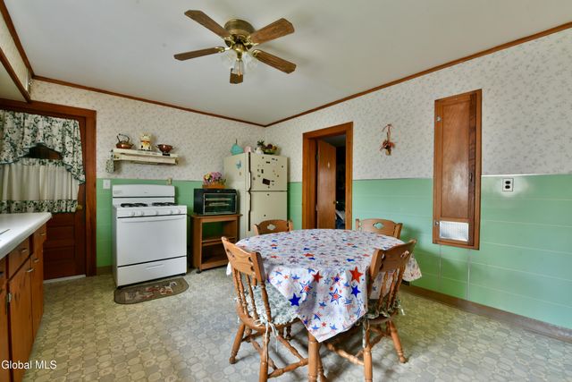 103 Broad Street, Gloversville, NY 12078