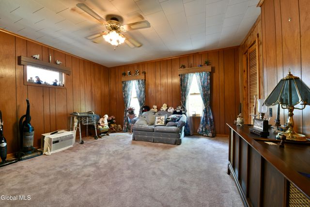103 Broad Street, Gloversville, NY 12078