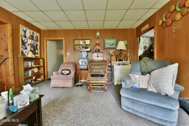 103 Broad Street, Gloversville, NY 12078