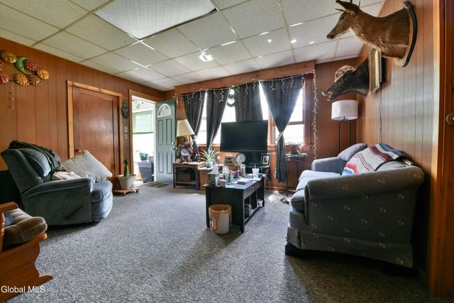 103 Broad Street, Gloversville, NY 12078