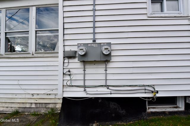 103 Broad Street, Gloversville, NY 12078