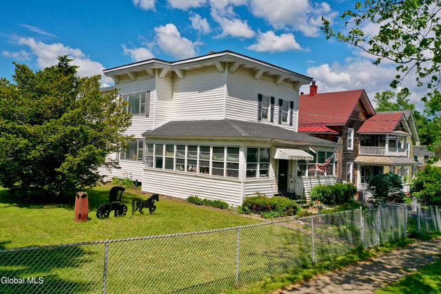 103 Broad Street, Gloversville, NY 12078