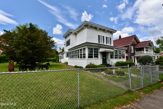 103 Broad Street, Gloversville, NY 12078