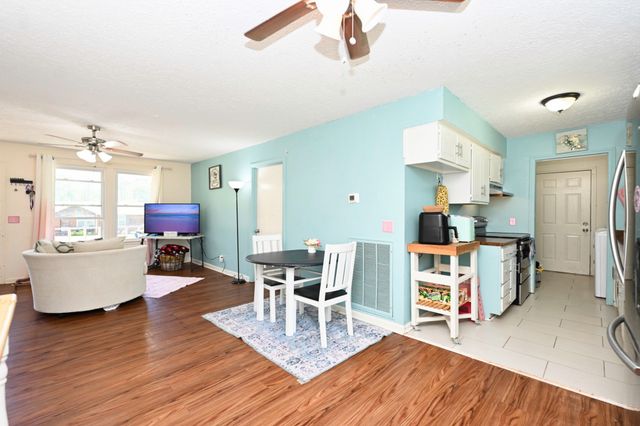 108 Crystal Ct, Nashville, TN 37207