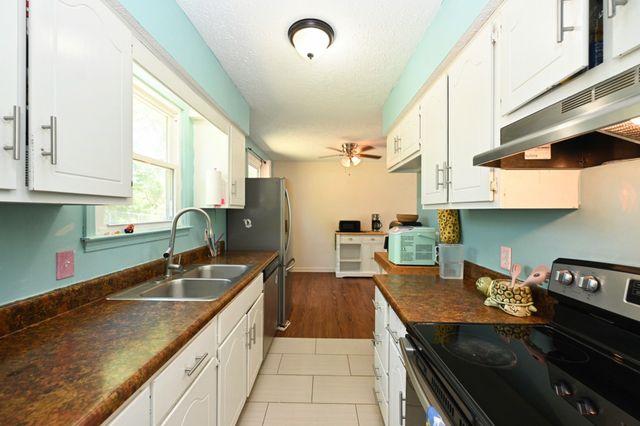 108 Crystal Ct, Nashville, TN 37207