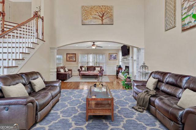 530 Bircham Way, Roswell, GA 30075