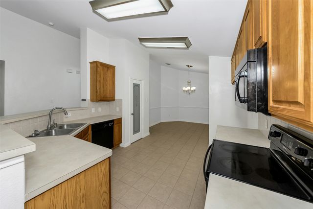 10117 Sourwood Drive, Fort Worth, TX 76244