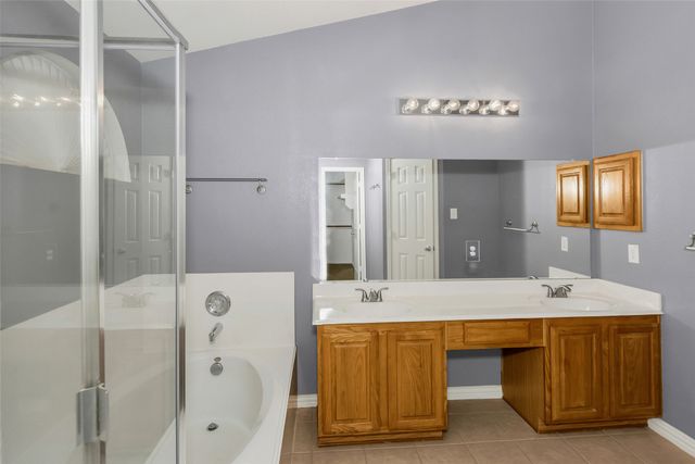 10117 Sourwood Drive, Fort Worth, TX 76244