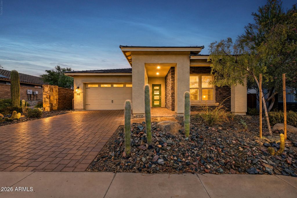 16458 W GARY Way, Goodyear, AZ 85338