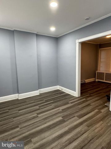 22 DUNHAM ST, Trenton, NJ 08618