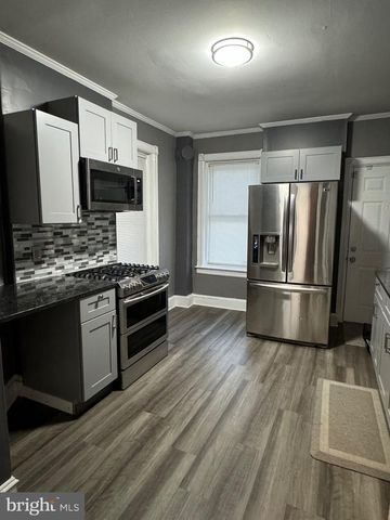 22 DUNHAM ST, Trenton, NJ 08618