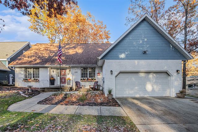 200 Marx Drive, New Buffalo, MI 49117