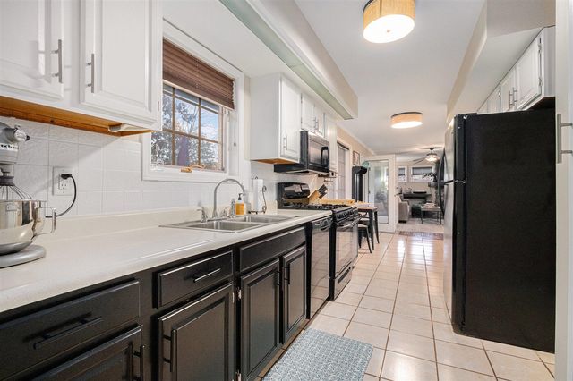 200 Marx Drive, New Buffalo, MI 49117