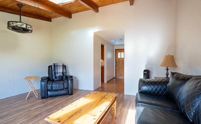 2453 Stringer Gap Road, Grants Pass, OR 97527