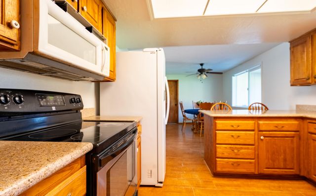 2453 Stringer Gap Road, Grants Pass, OR 97527