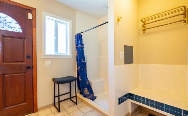 2453 Stringer Gap Road, Grants Pass, OR 97527