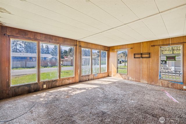 30 Marsden Road, Port Angeles, WA 98362