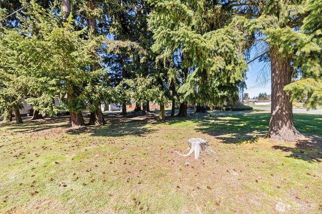 30 Marsden Road, Port Angeles, WA 98362