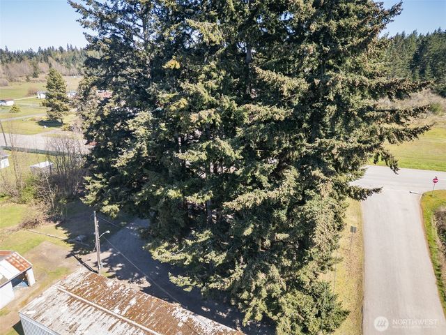 30 Marsden Road, Port Angeles, WA 98362