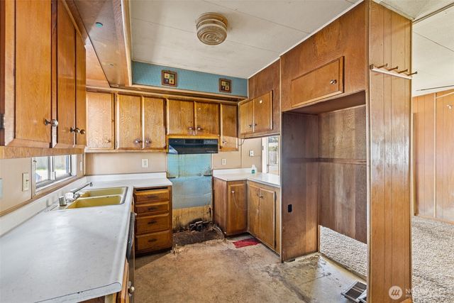 30 Marsden Road, Port Angeles, WA 98362