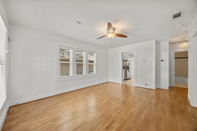 708 Keasbey ST, Austin, TX 78751
