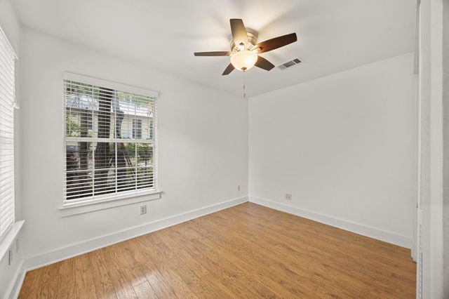 708 Keasbey ST, Austin, TX 78751