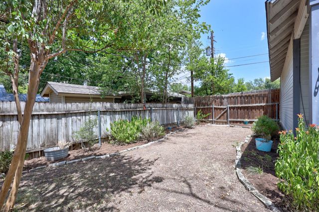 708 Keasbey ST, Austin, TX 78751