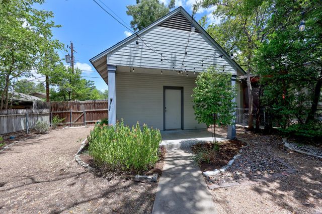 708 Keasbey ST, Austin, TX 78751