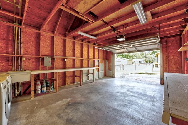 708 Keasbey ST, Austin, TX 78751