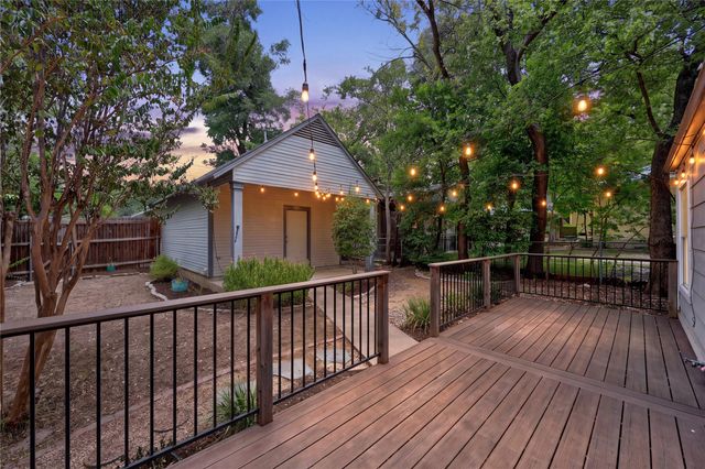 708 Keasbey ST, Austin, TX 78751
