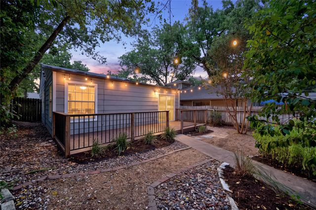708 Keasbey ST, Austin, TX 78751