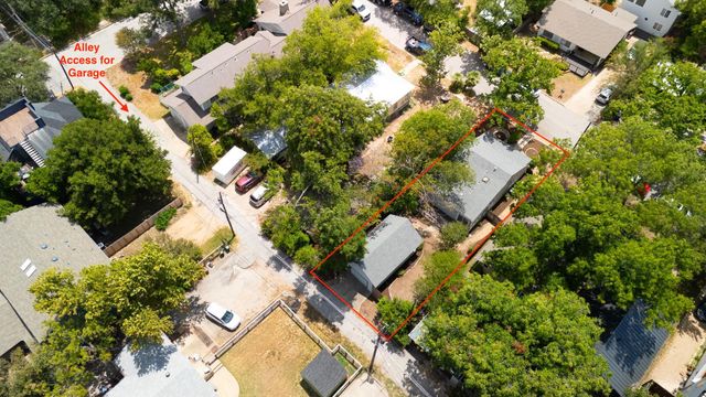 708 Keasbey ST, Austin, TX 78751