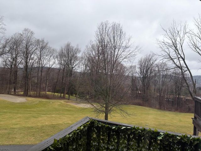 10 Augusta Dr 4, Vernon Twp., NJ 07462