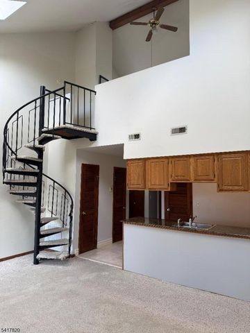 10 Augusta Dr 4, Vernon Twp., NJ 07462