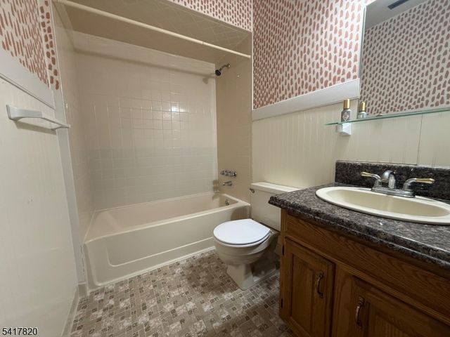 10 Augusta Dr 4, Vernon Twp., NJ 07462