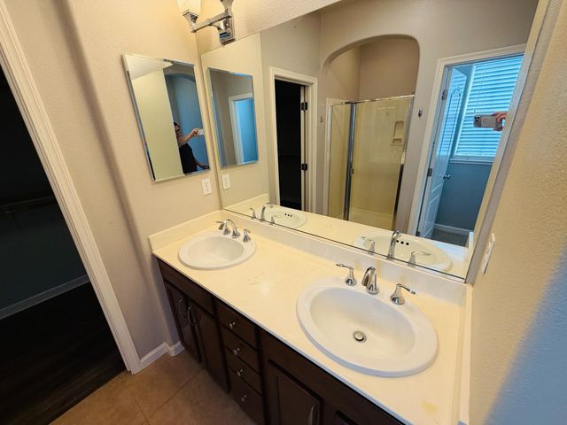 6141 Passiflora Ln, Orangevale, CA 95662