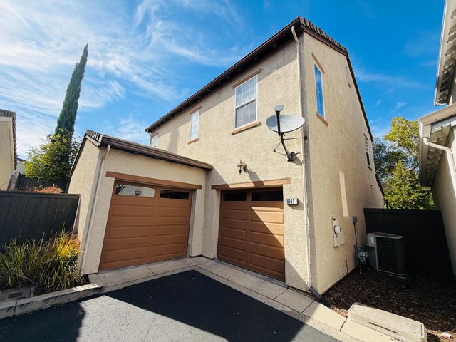 6141 Passiflora Ln, Orangevale, CA 95662