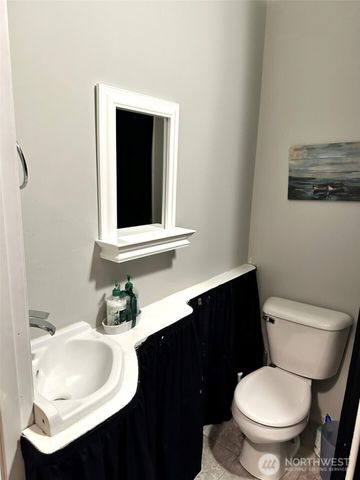 804 Meteor Court SE, Ocean Shores, WA 98569