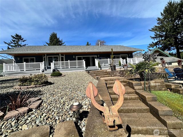 804 Meteor Court SE, Ocean Shores, WA 98569