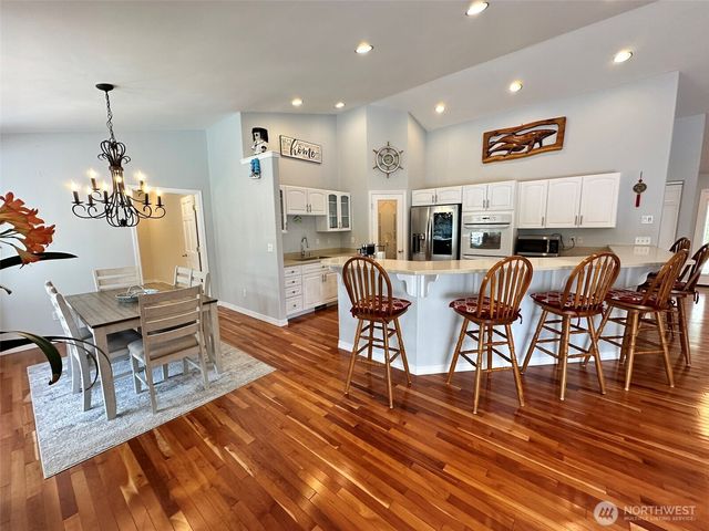 804 Meteor Court SE, Ocean Shores, WA 98569