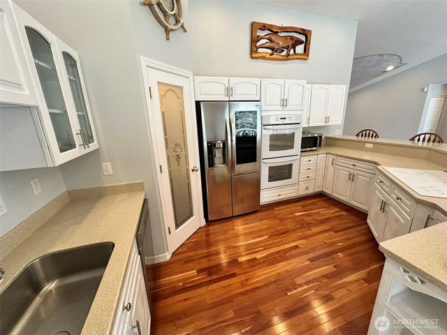 804 Meteor Court SE, Ocean Shores, WA 98569